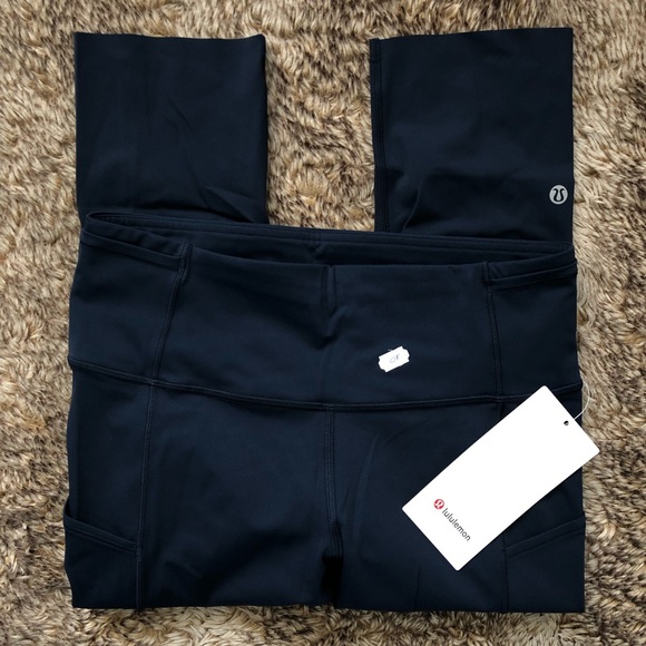 SOLD! Lululemon Fast and Free Crop 19" Leggings - Picture 5 of 8